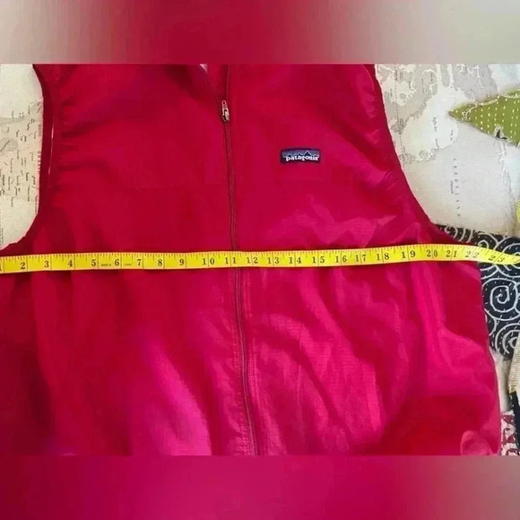 Patagonia Vest Full Zip Red Lightweight Wind Rain Windbreaker Vintage Size L - Picture 4 of 6